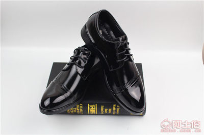 【金大象溫州新款男士漆皮商務(wù)正裝皮鞋英倫新郎系帶休閑男鞋廠家直銷批發(fā)1210】溫州市甌海潘橋劍利達(dá)皮鞋廠 - 產(chǎn)品庫(kù)